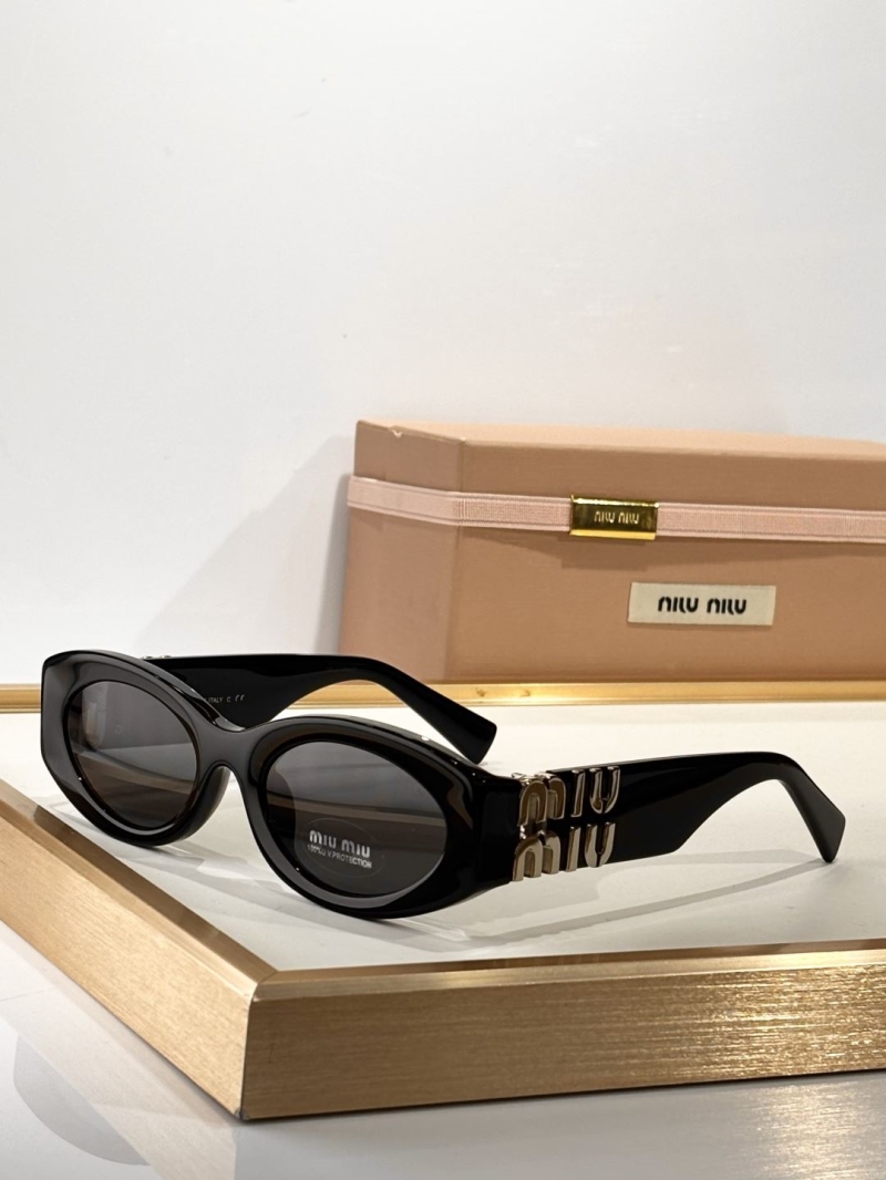 MIU MIU